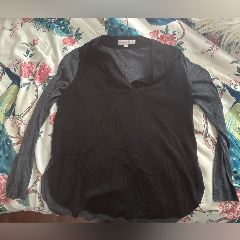 Loft log sleeve shirt